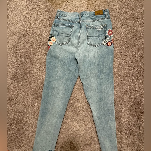 Beautiful boho jeans that I only wore a few times. - Picture 4 of 4